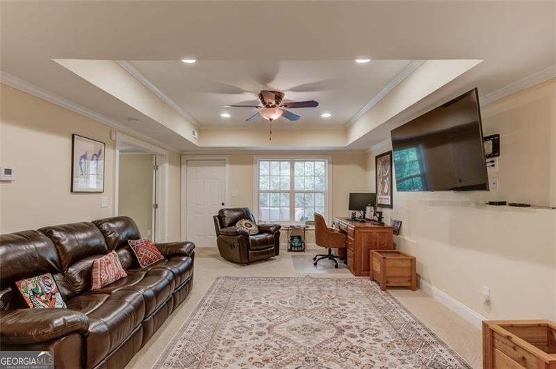 262 SANDHURST Court Suwanee - 33