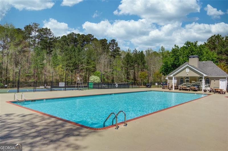 262 SANDHURST Court Suwanee - 50