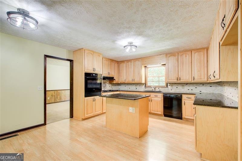2612 SPRING Street Dacula - 12
