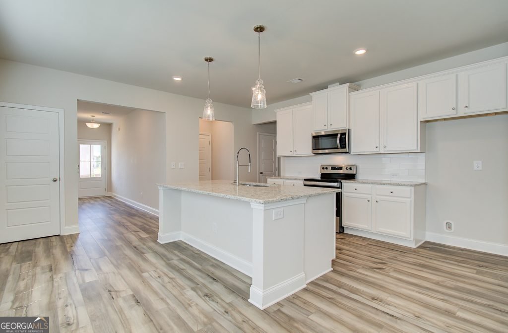 35 Fraser Lane Auburn - 11