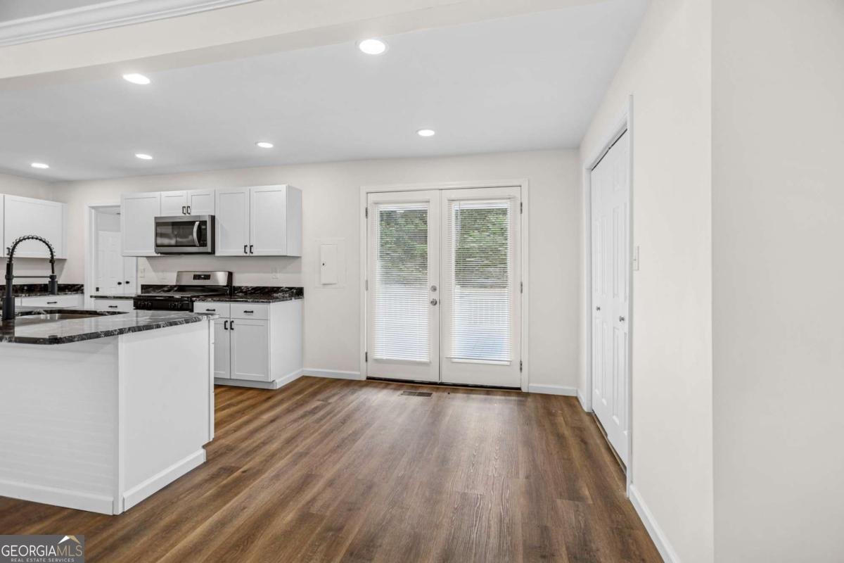 2049 Phillips Drive Atlanta - 21