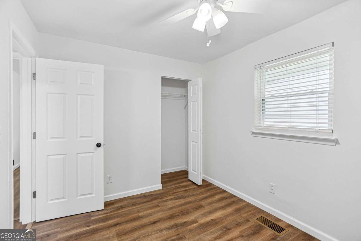 2049 Phillips Drive Atlanta - 28