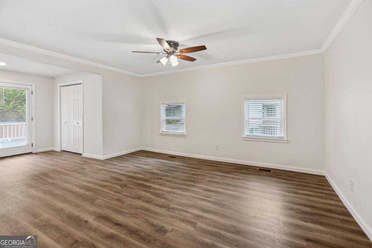 2049 Phillips Drive Atlanta - 4
