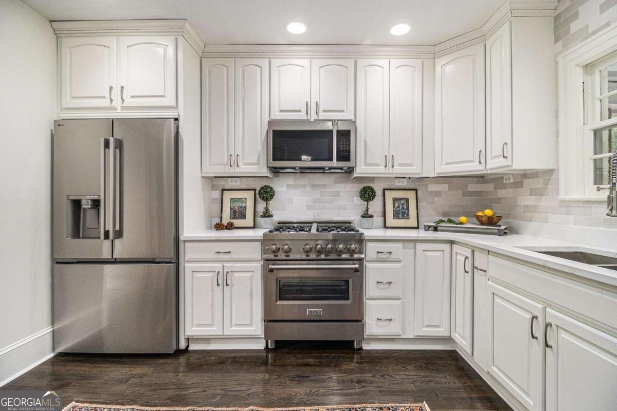 879 Wildwood Road Atlanta - 10