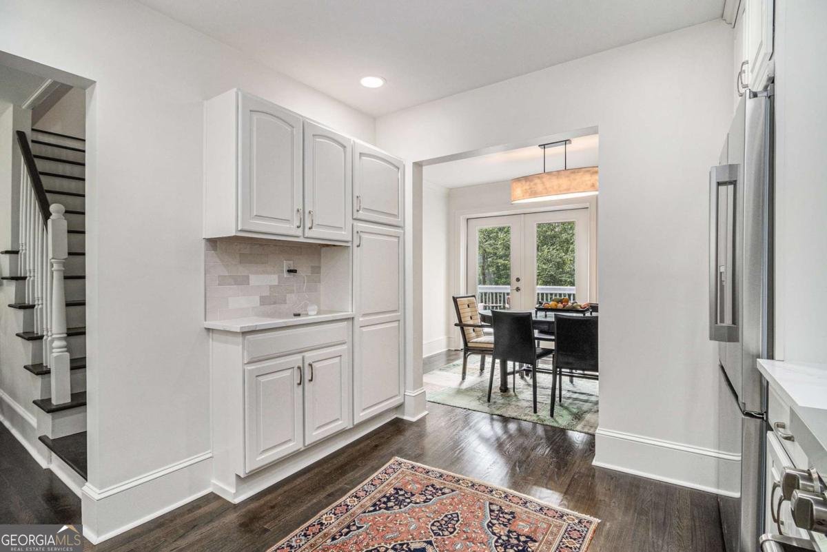 879 Wildwood Road Atlanta - 12