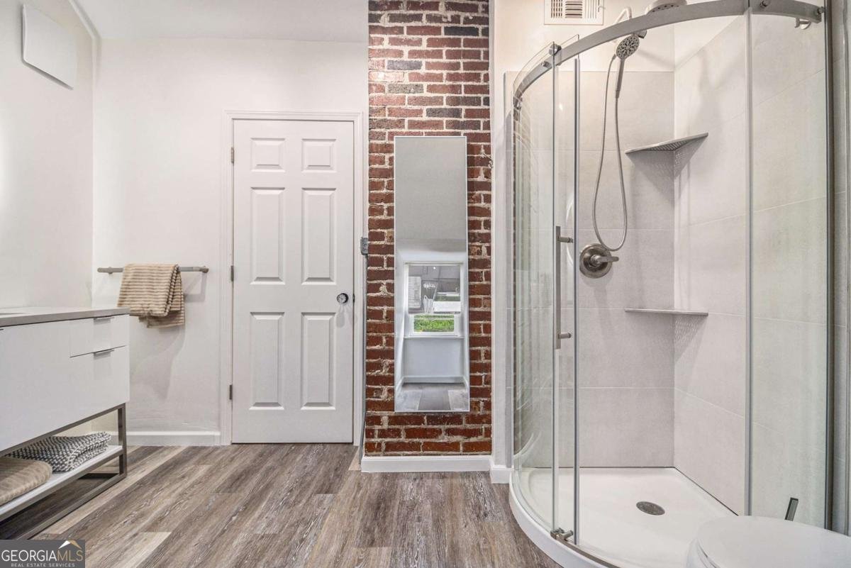 879 Wildwood Road Atlanta - 28