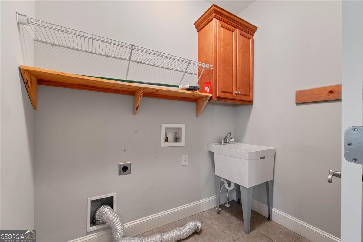 300 Towne Overlook Circle Canton - 30