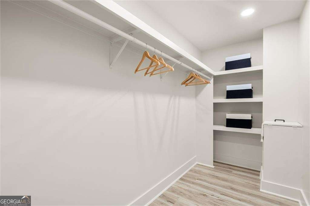 6405 Cherry Tree Lane Atlanta - 22