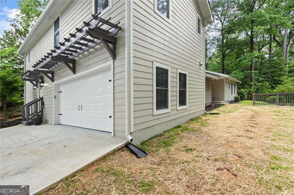 6405 Cherry Tree Lane Atlanta - 24