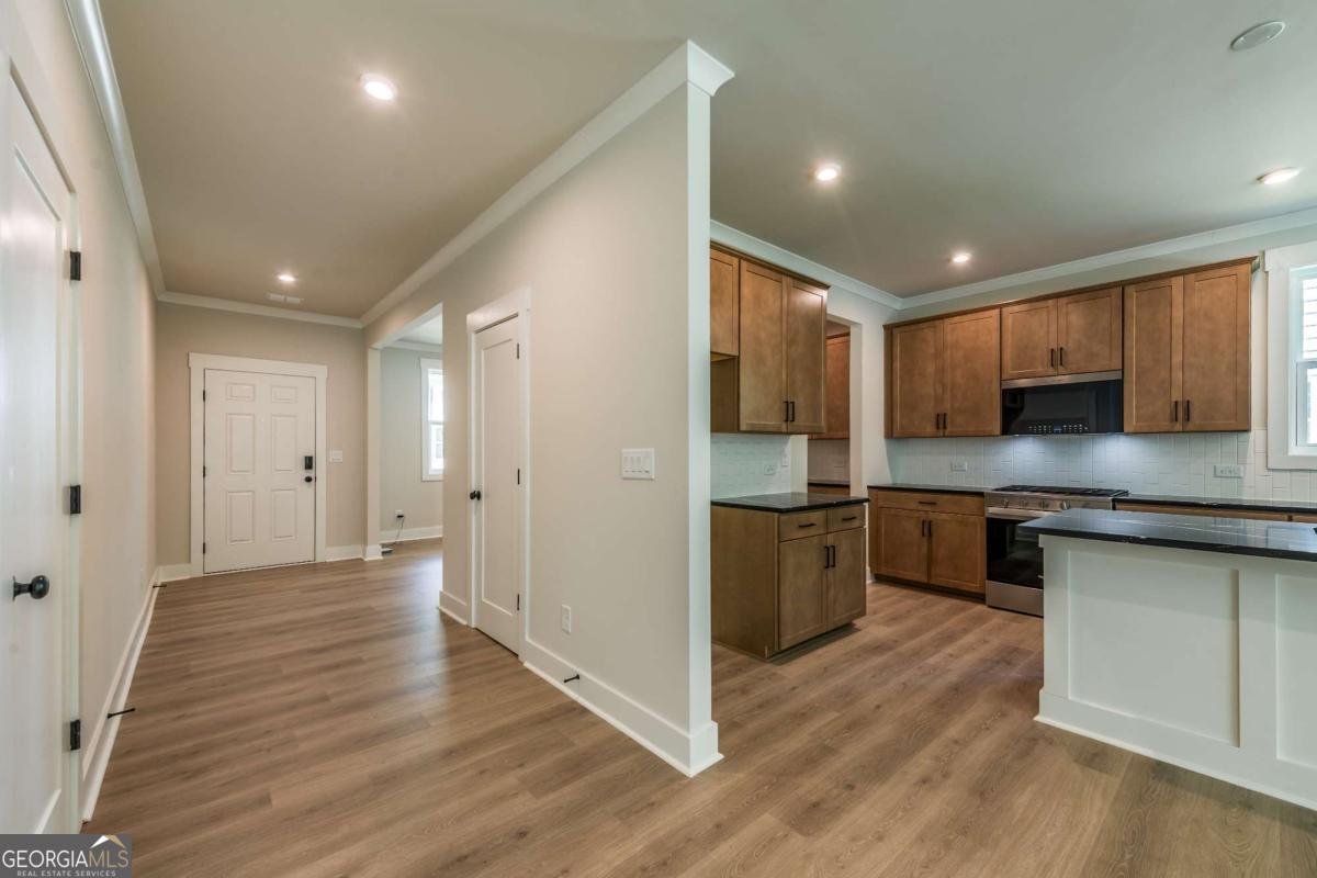 106 Henley Street Canton - 10