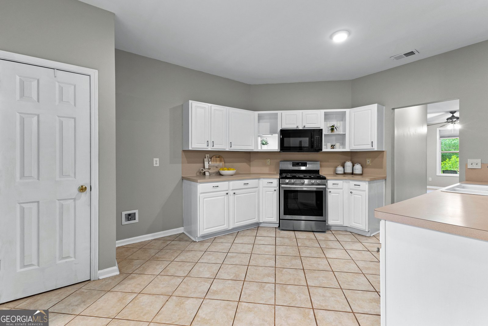 205 Strathmore Drive Sharpsburg - 2