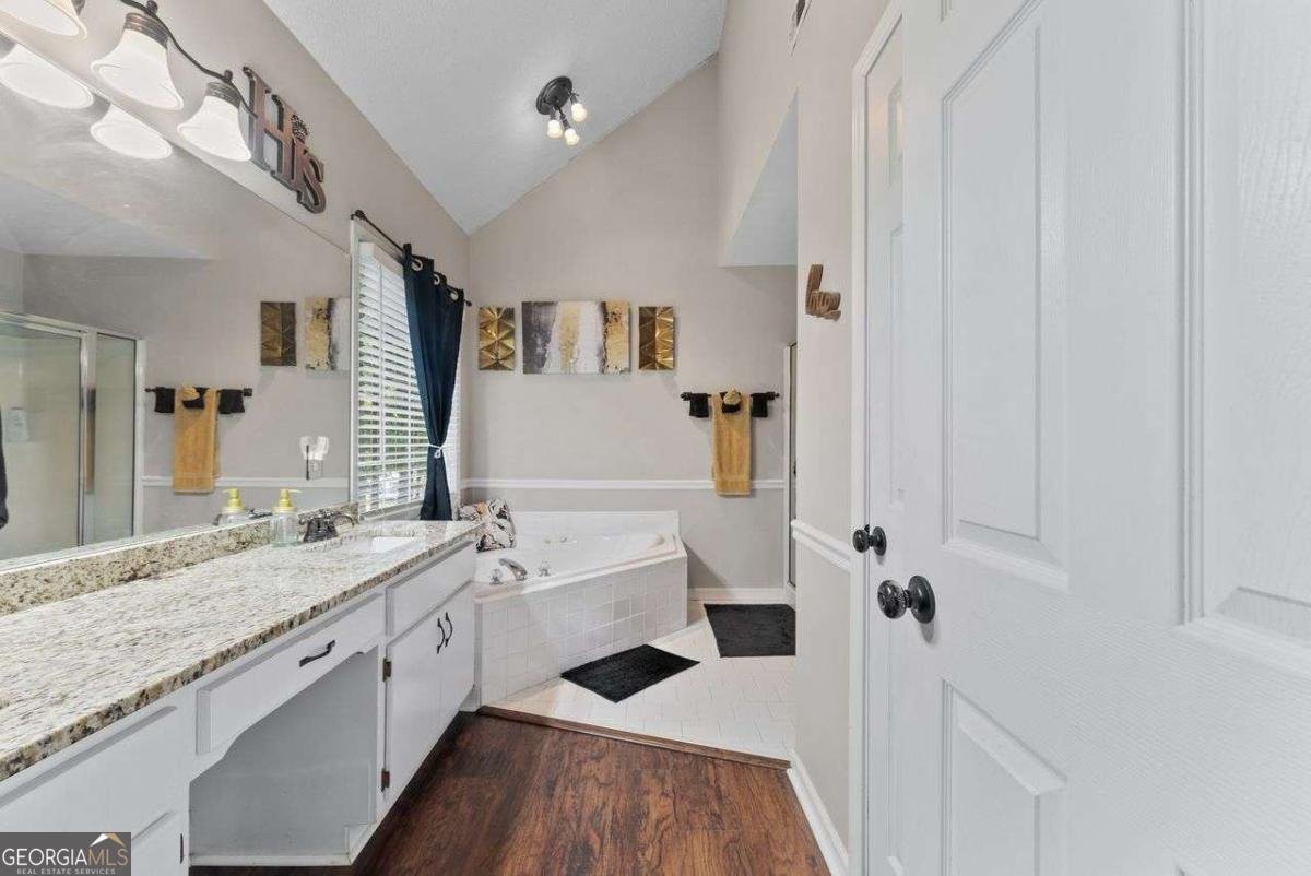 76 BARRINGTON FARMS Parkway Sharpsburg - 19