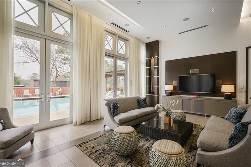 1820 Peachtree Street Atlanta - 27