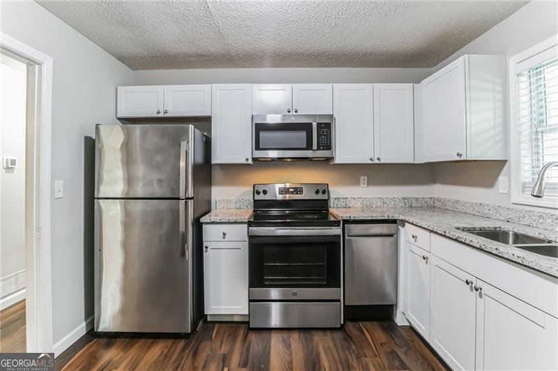 2069 Chicago Avenue Atlanta - 5