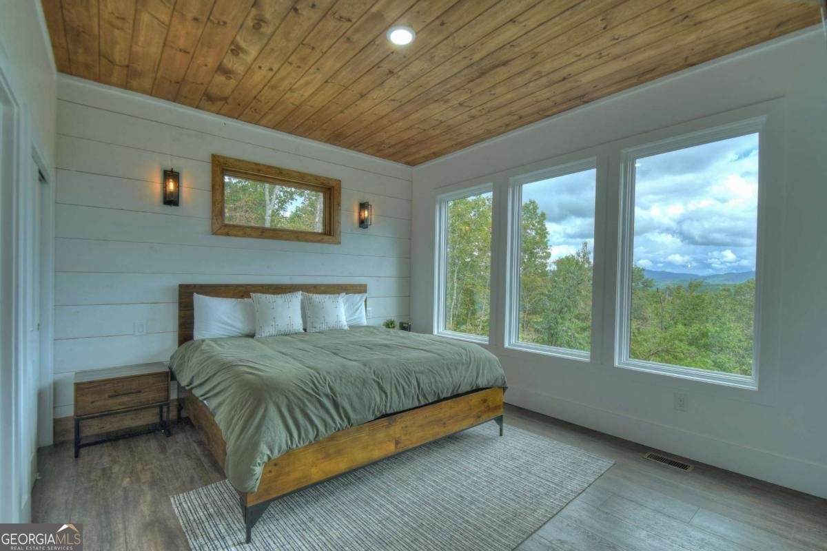 316 Blue Sky Drive Blue Ridge - 44