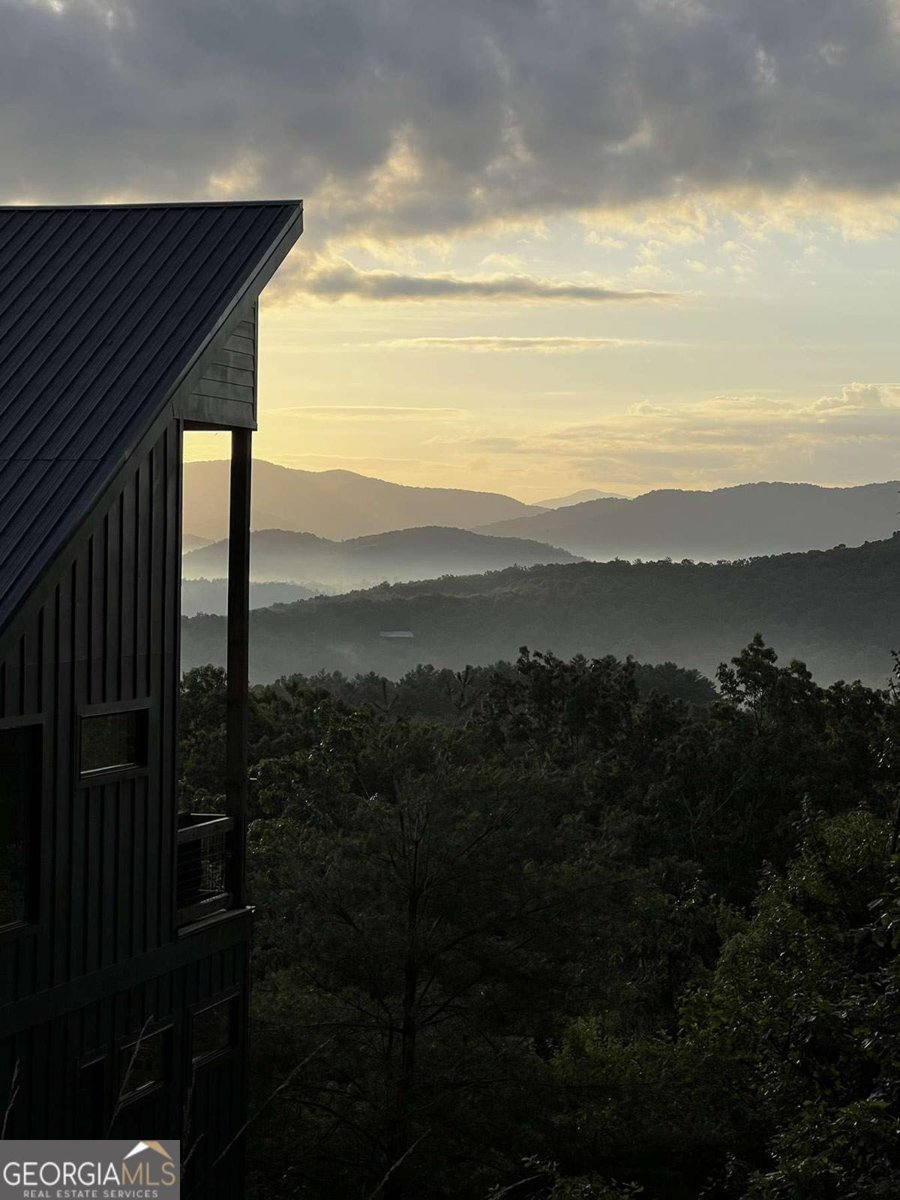 316 Blue Sky Drive Blue Ridge - 76