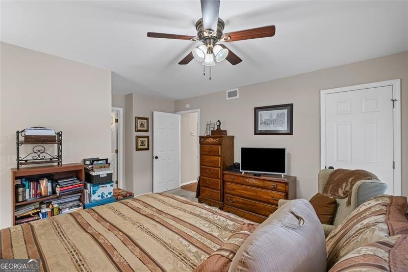 202 BERKELEY WOODS Drive Duluth - 18