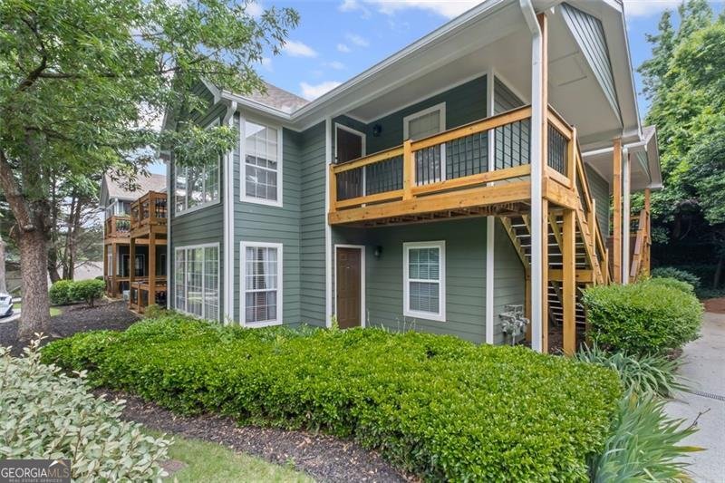 202 BERKELEY WOODS Drive Duluth - 5