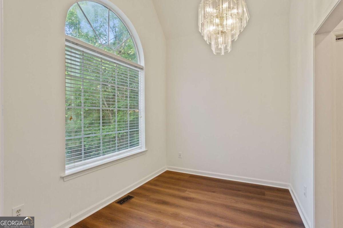 5923 Rosie Lane Mableton - 11