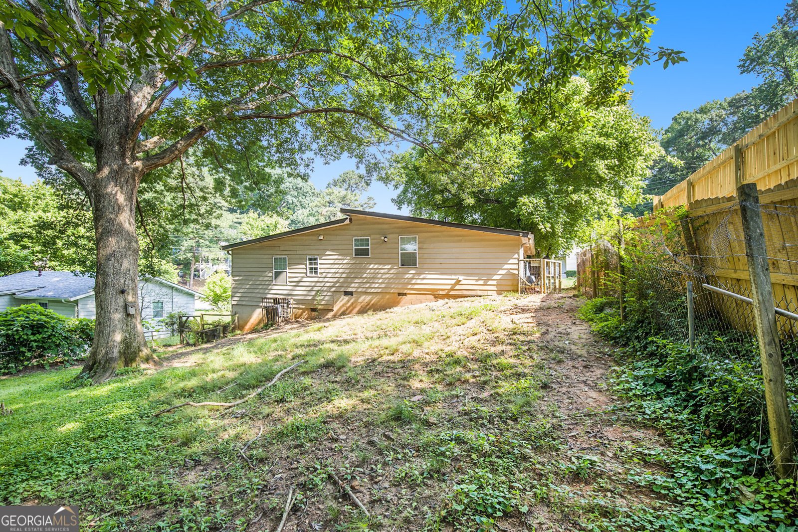 1636 Mary George Avenue Atlanta - 22