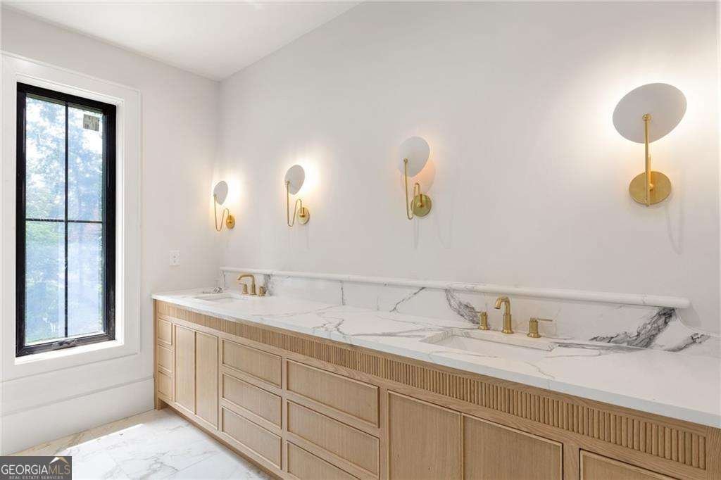 130 Nova Lane Roswell - 15