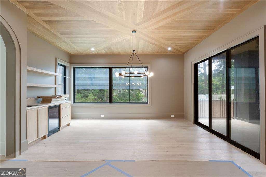 130 Nova Lane Roswell - 4
