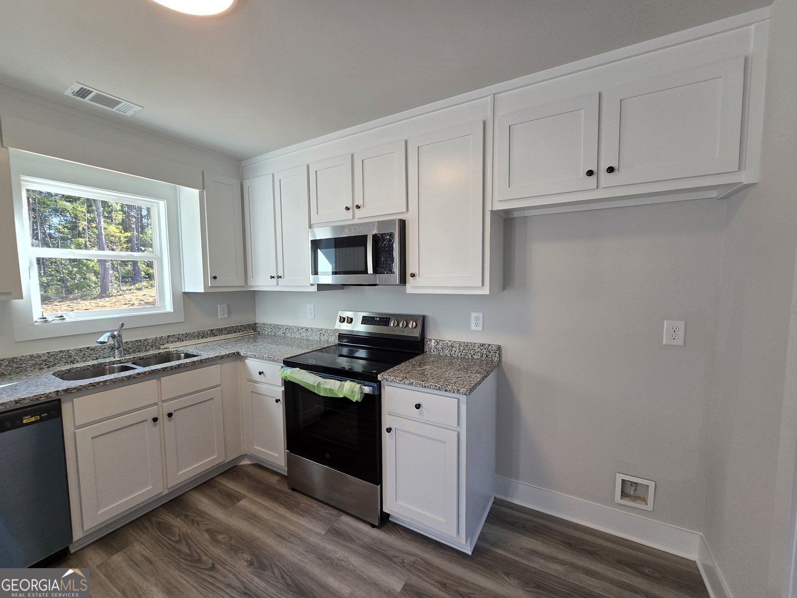 82 Armstrong Drive Mansfield - 5