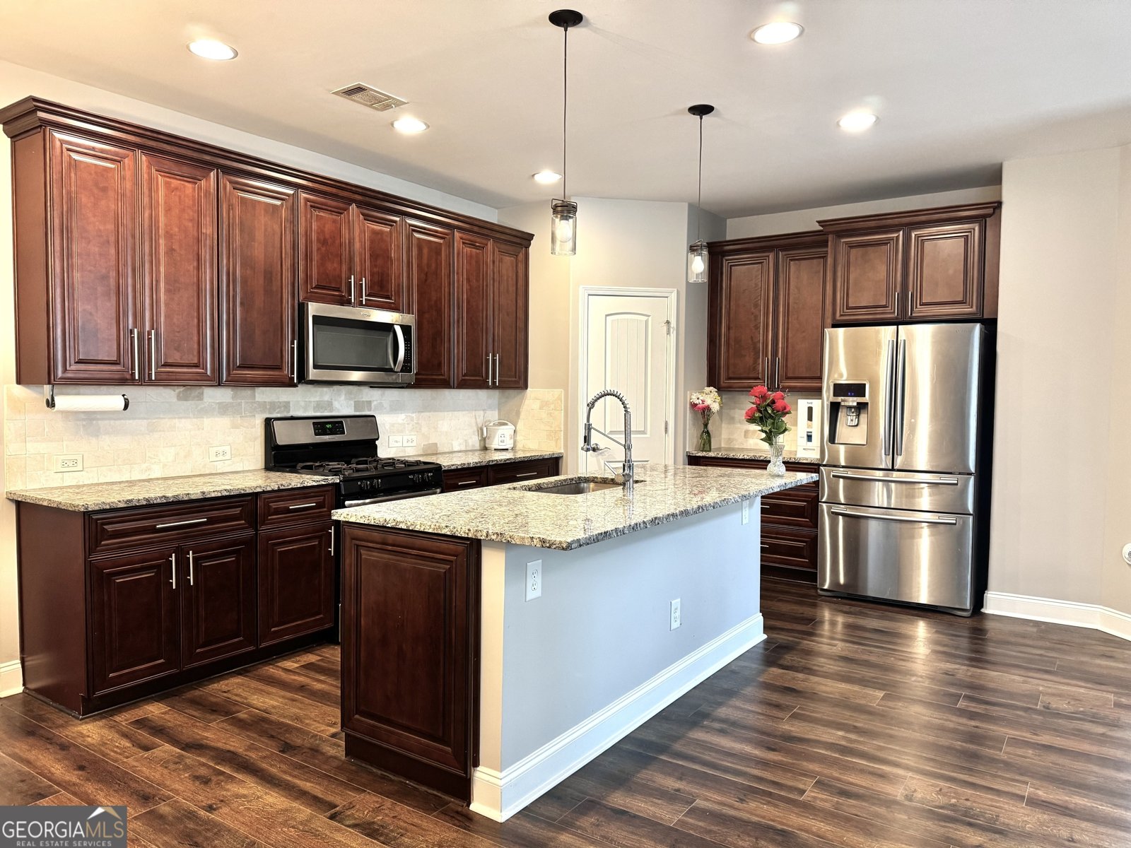 916 Madison Avenue Braselton - 11