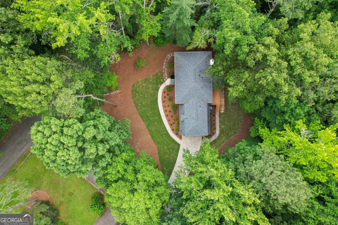 4800 TIMBERLAND Drive Mableton - 16
