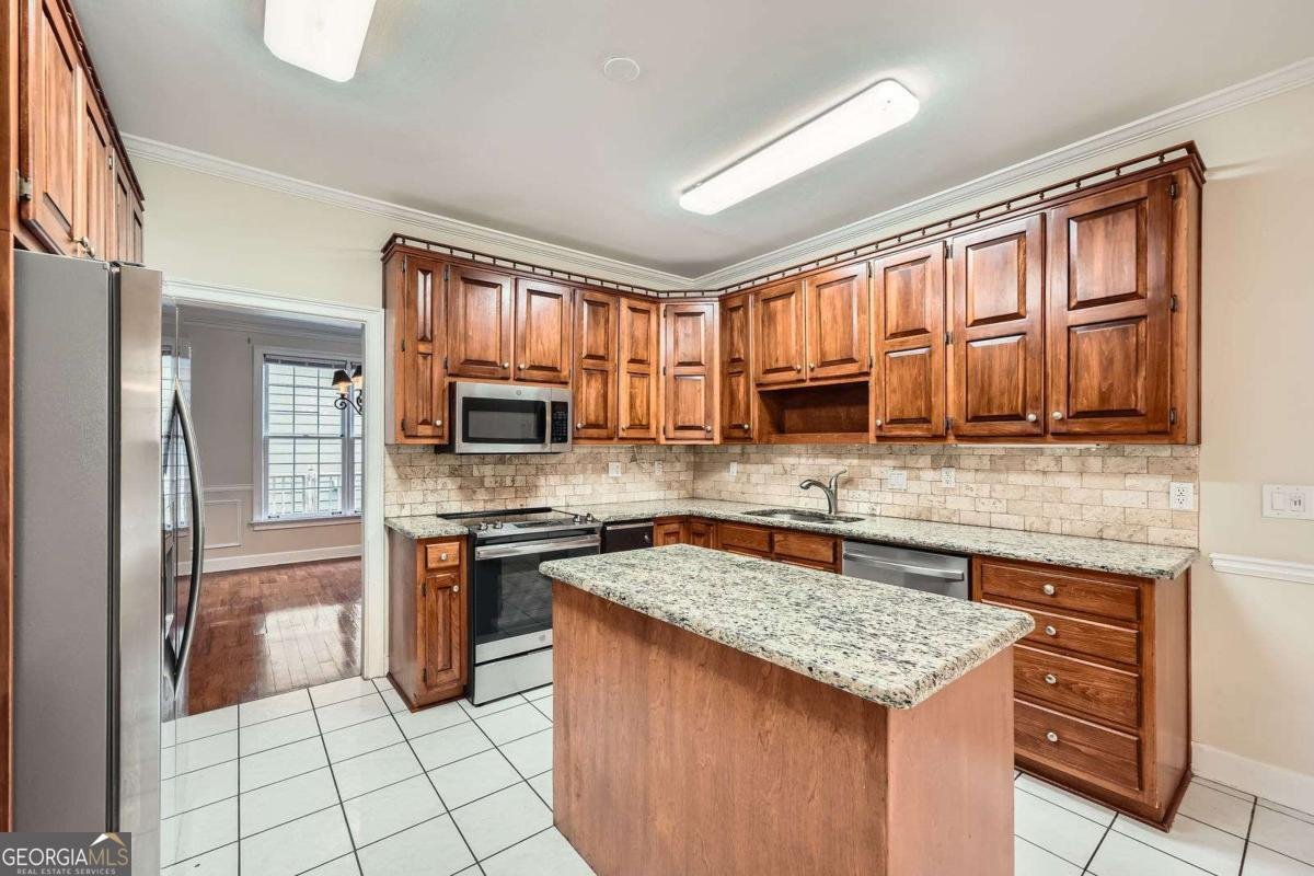 7155 Roswell Road Atlanta - 9