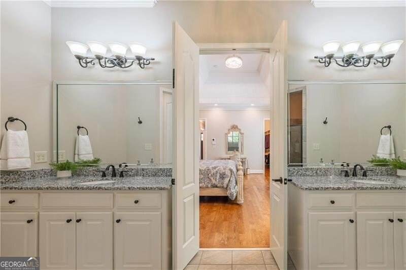 995 Canonero Drive Milton - 12