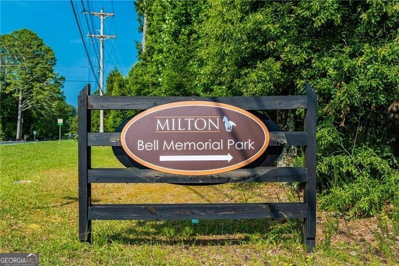 995 Canonero Drive Milton - 32