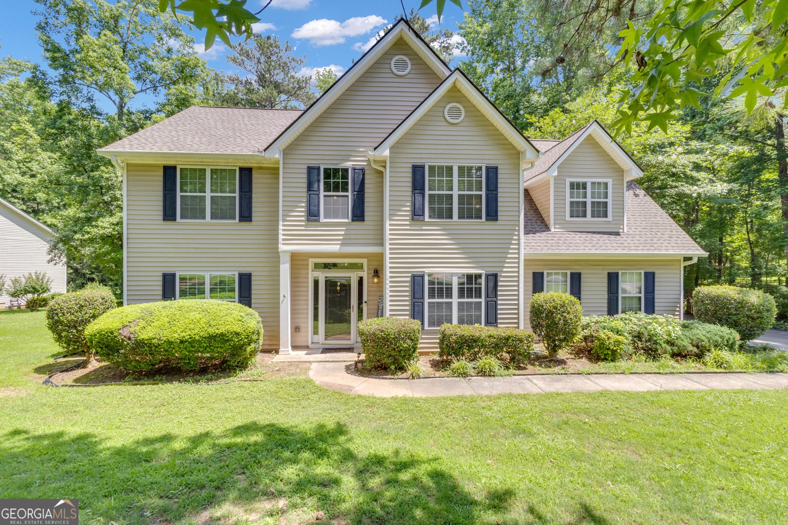 15 Skipton Court Sharpsburg - 1