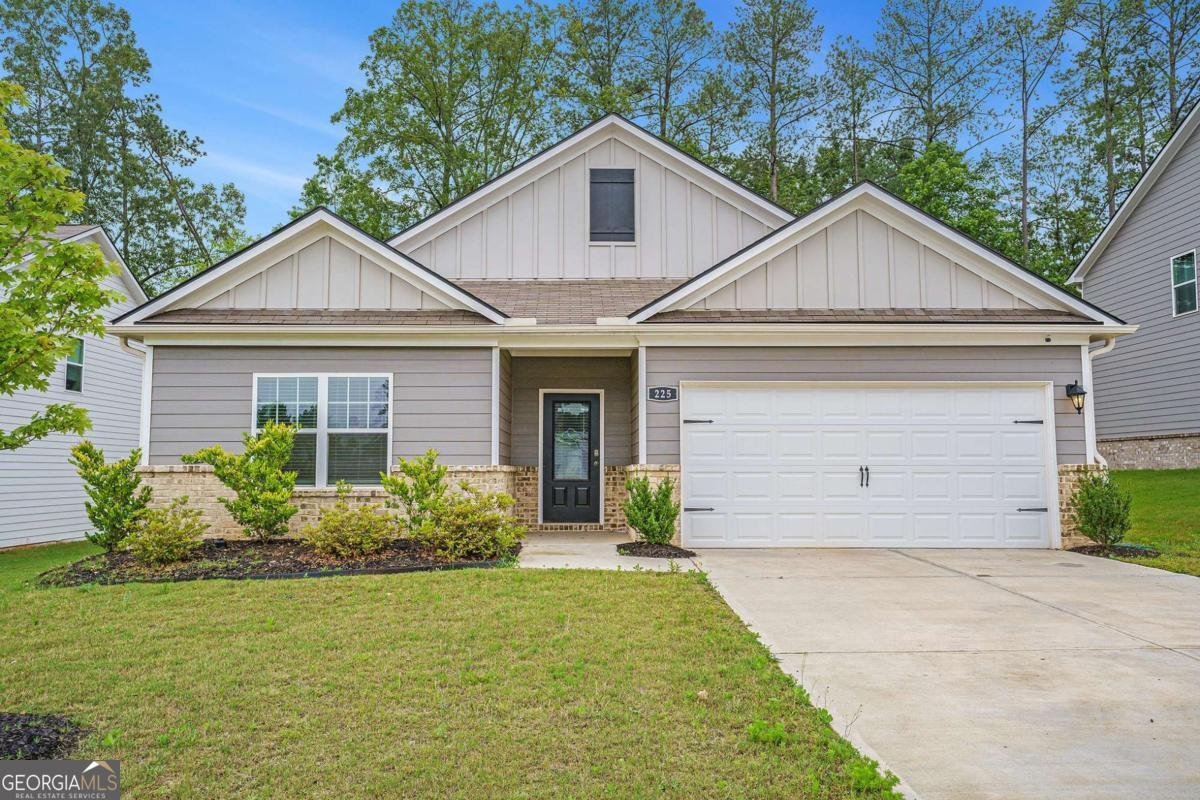 225 Limestone Circle Conyers - 1