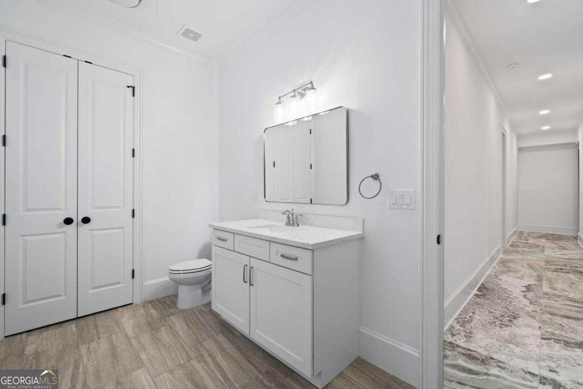 3213 Balley Forrest Drive Milton - 72