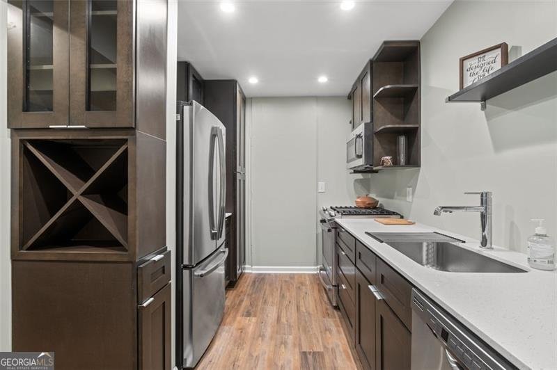 6851 Roswell Road Atlanta - 16
