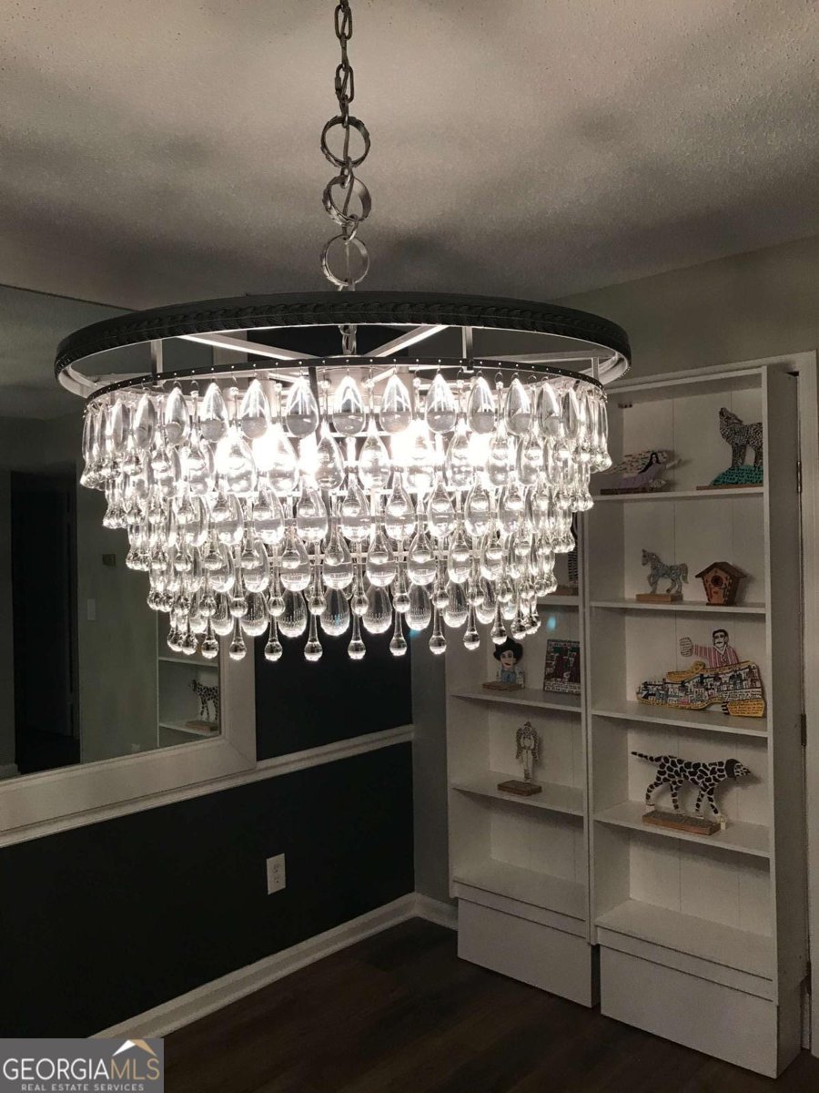 6851 Roswell Road Atlanta - 2