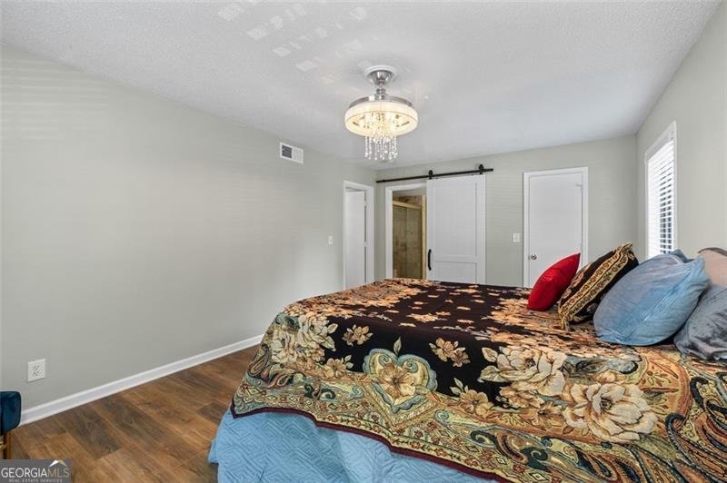 6851 Roswell Road Atlanta - 25
