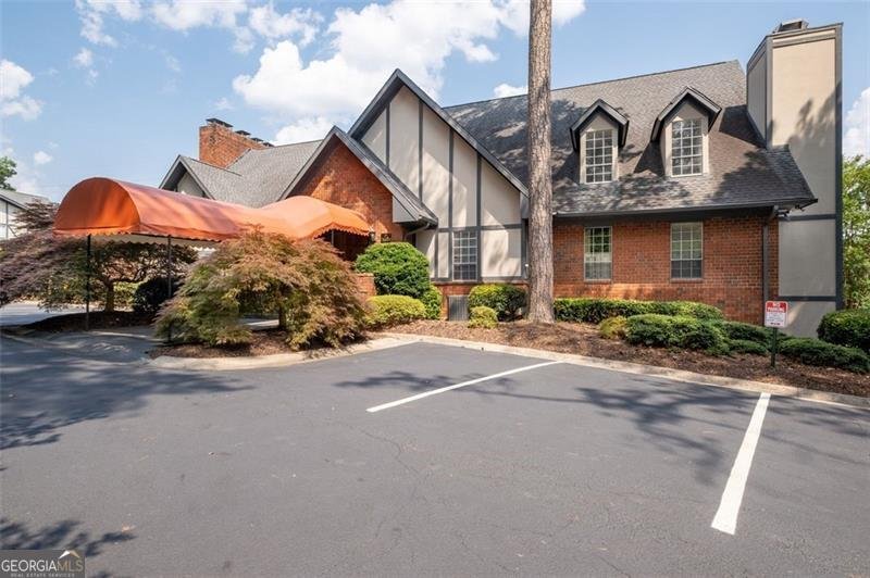 6851 Roswell Road Atlanta - 5