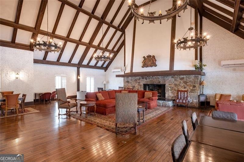 6851 Roswell Road Atlanta - 6
