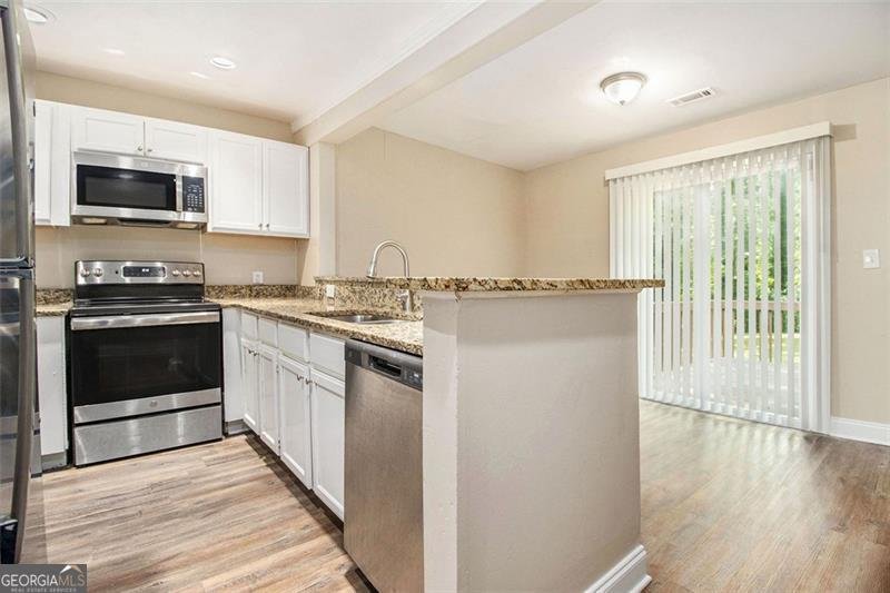 2912 SPRINGSIDE Place Atlanta - 6