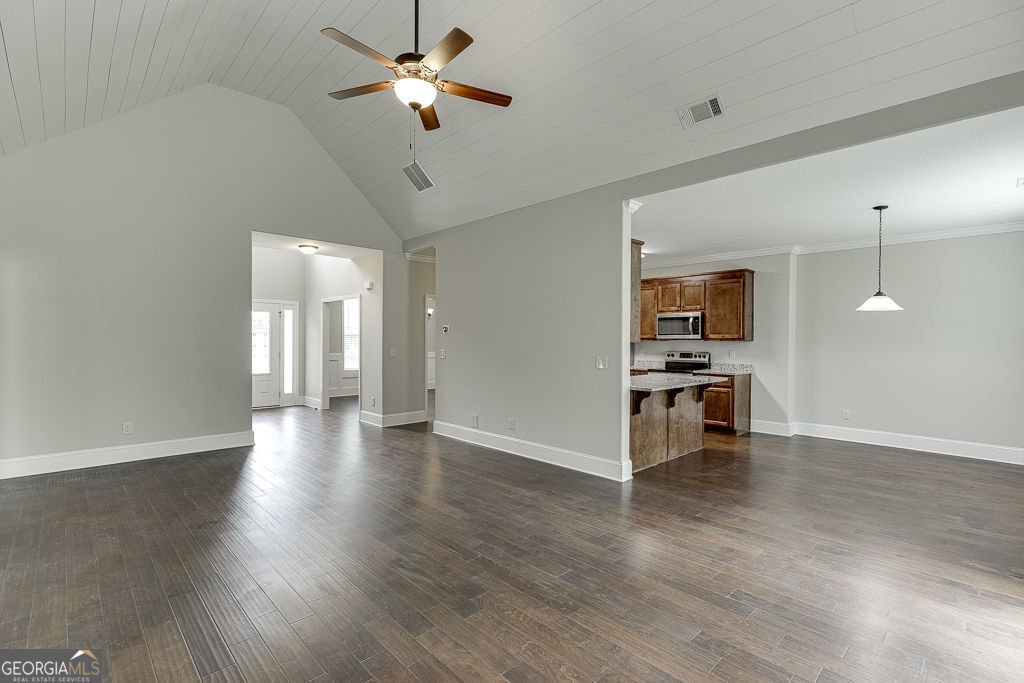 63 EMMA Lane Winder - 13