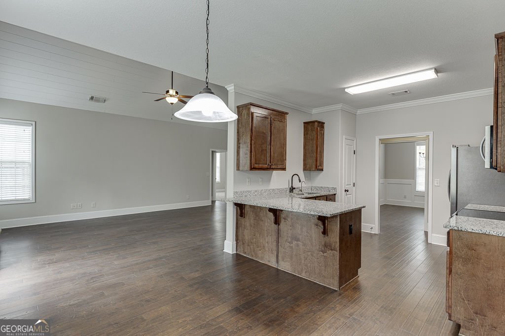 63 EMMA Lane Winder - 16