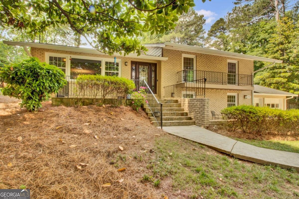 4794 Glenbonnie Court Dunwoody - 4
