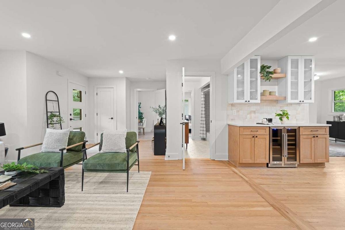 1494 May Avenue Atlanta - 12