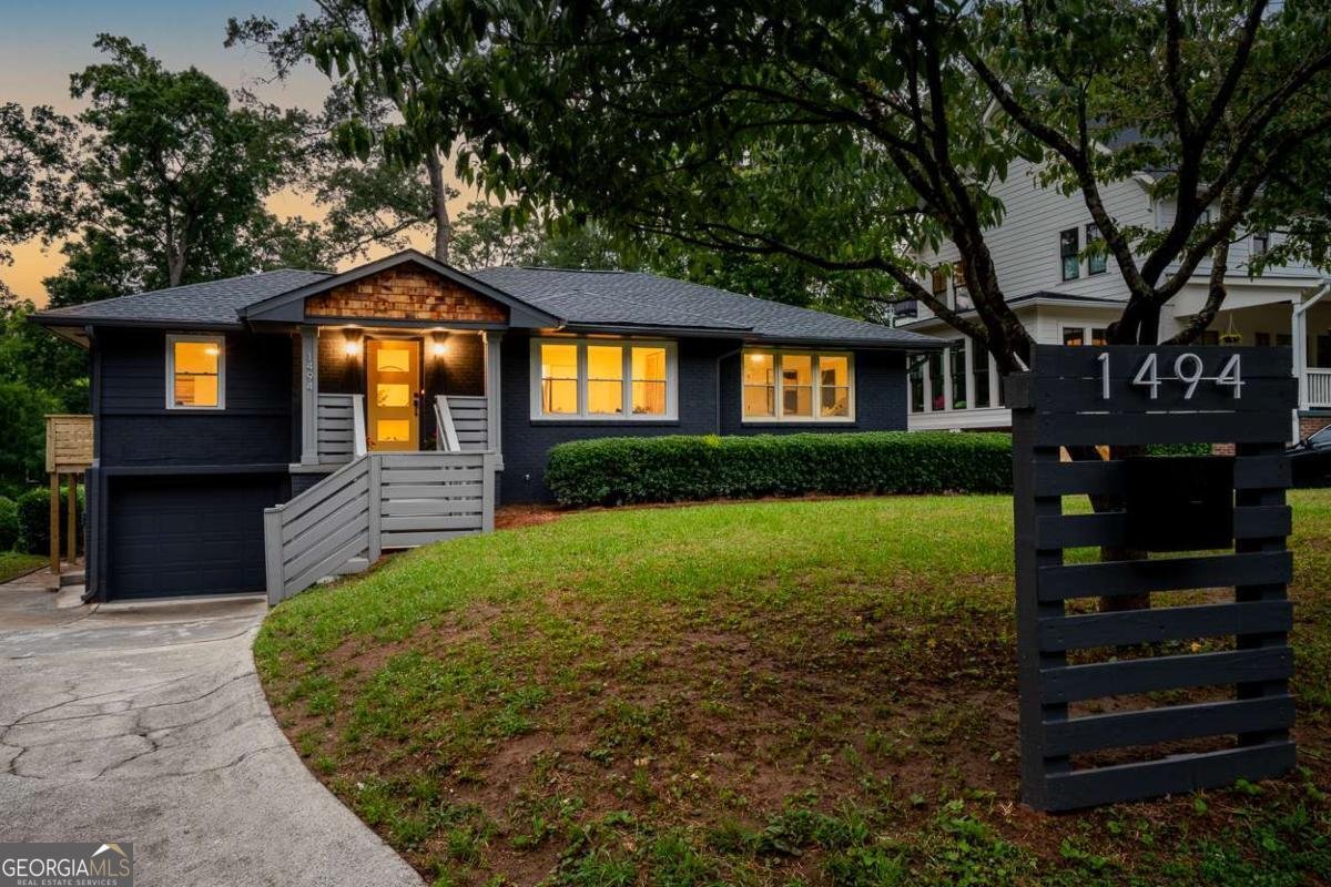 1494 May Avenue Atlanta - 2