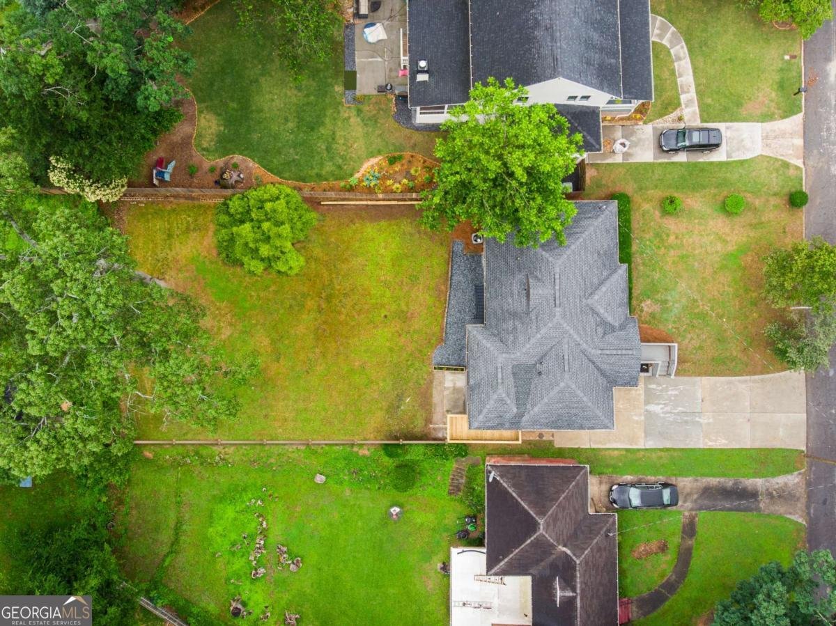 1494 May Avenue Atlanta - 38