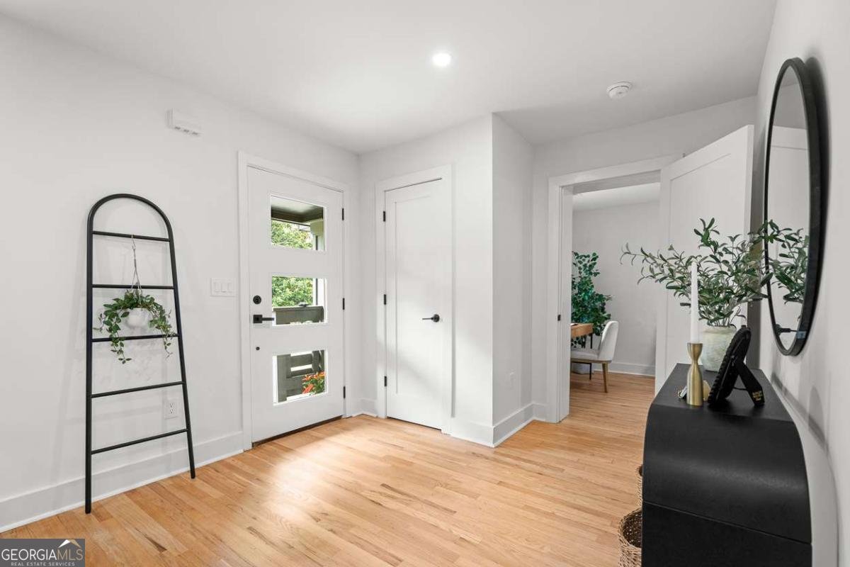 1494 May Avenue Atlanta - 6