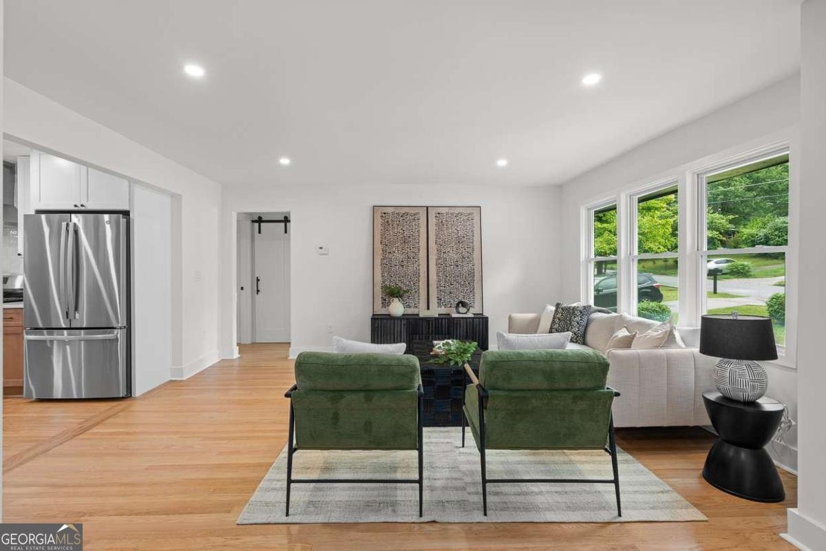 1494 May Avenue Atlanta - 8