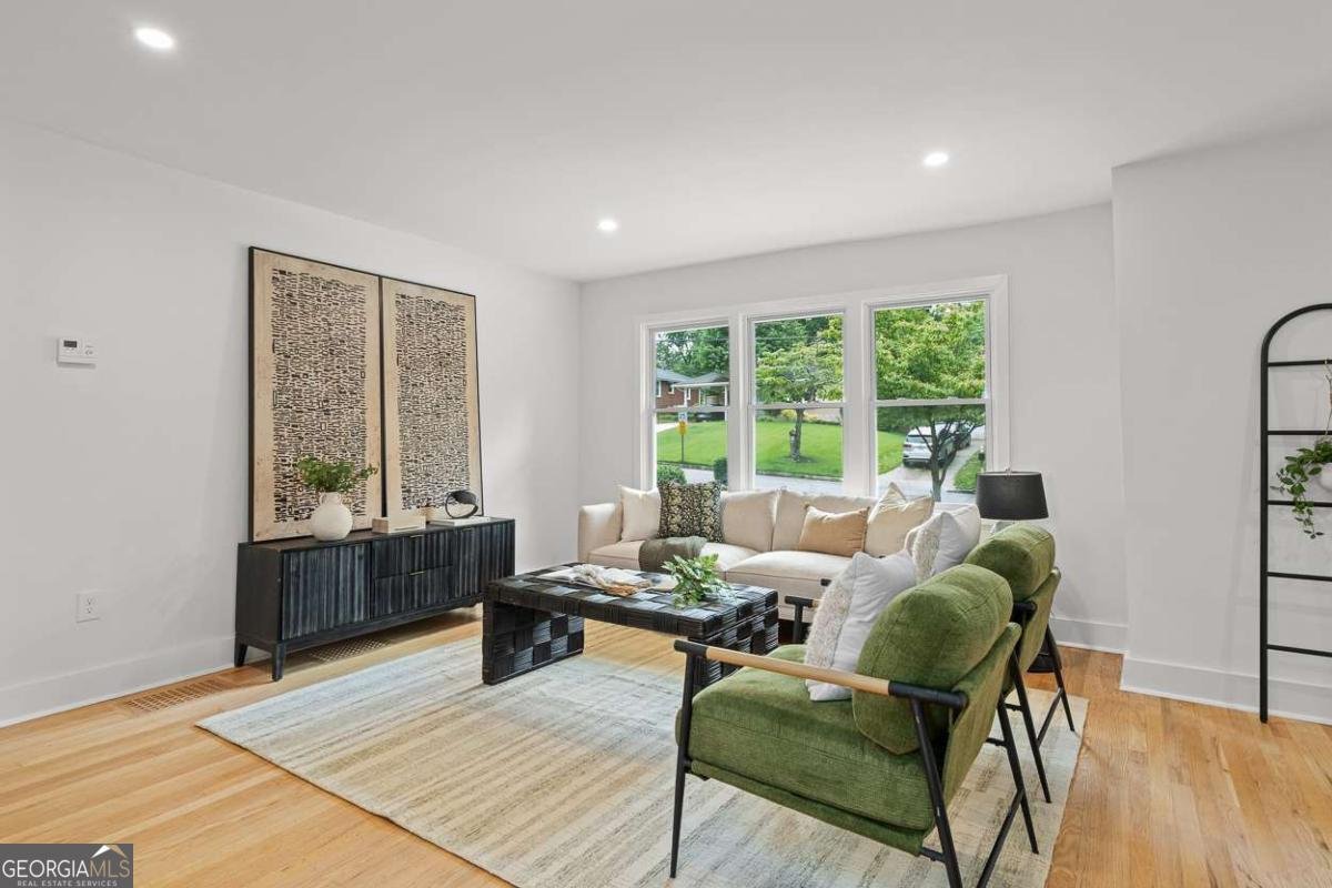 1494 May Avenue Atlanta - 9